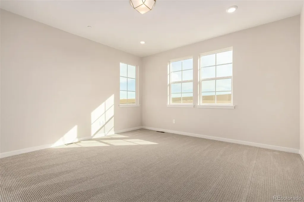 1898 Hickory Avenue Erie CO 80516