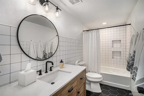 8772 S Wenatchee Court Aurora CO 80016