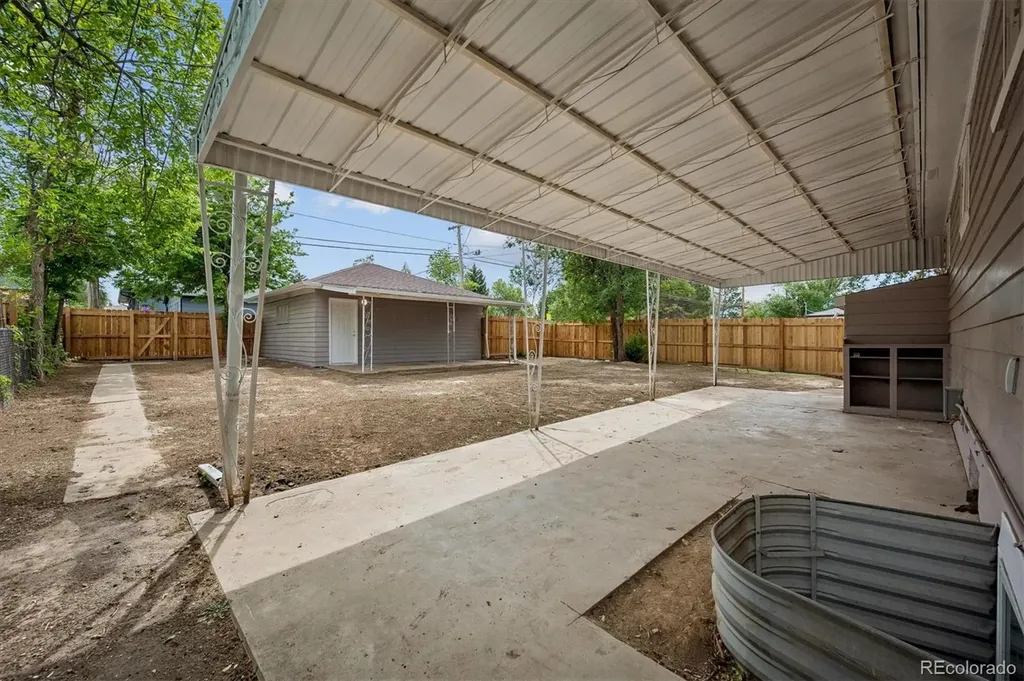9801 E 8th Avenue Aurora CO 80010