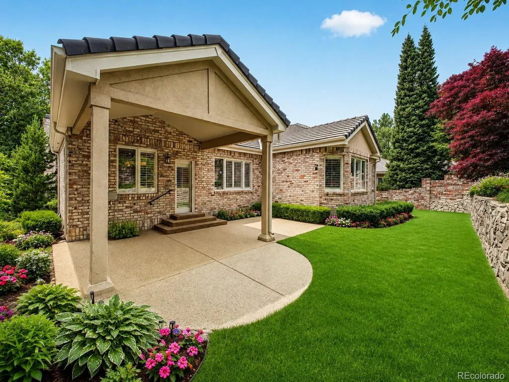 85 Silver Fox Drive Littleton CO 80121