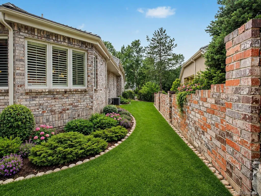 85 Silver Fox Drive Littleton CO 80121