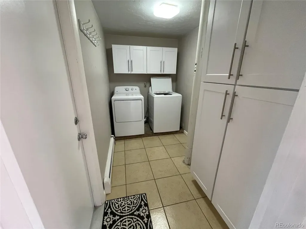1887 Independence Street Lakewood CO 80215