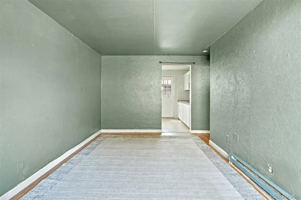 1101 Akron Street Aurora CO 80010
