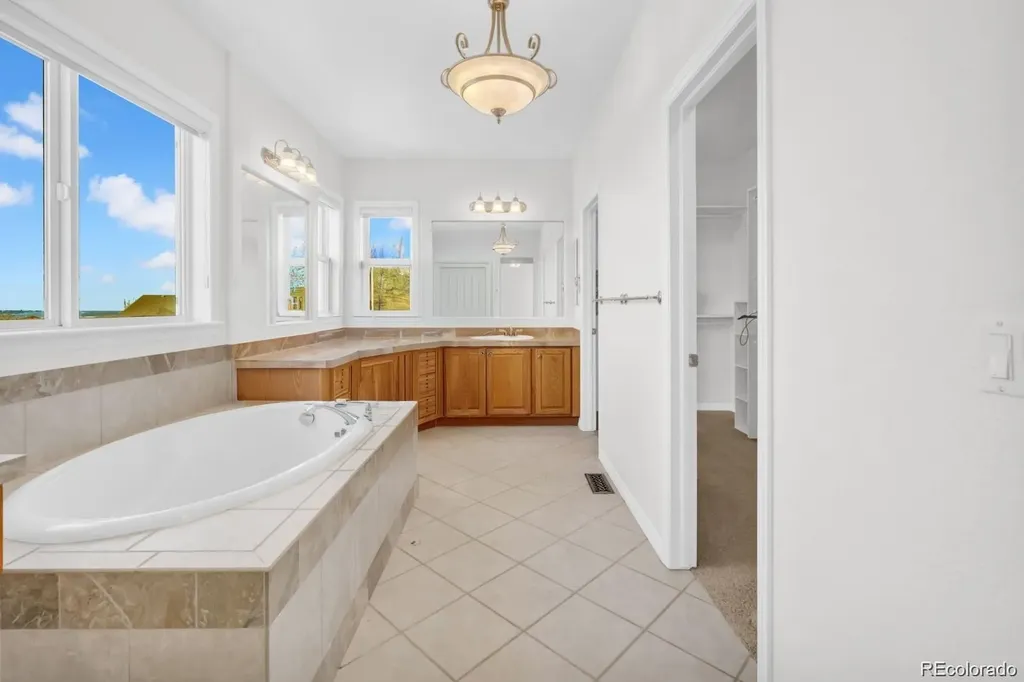 2675 Shadecrest Place Highlands Ranch CO 80126