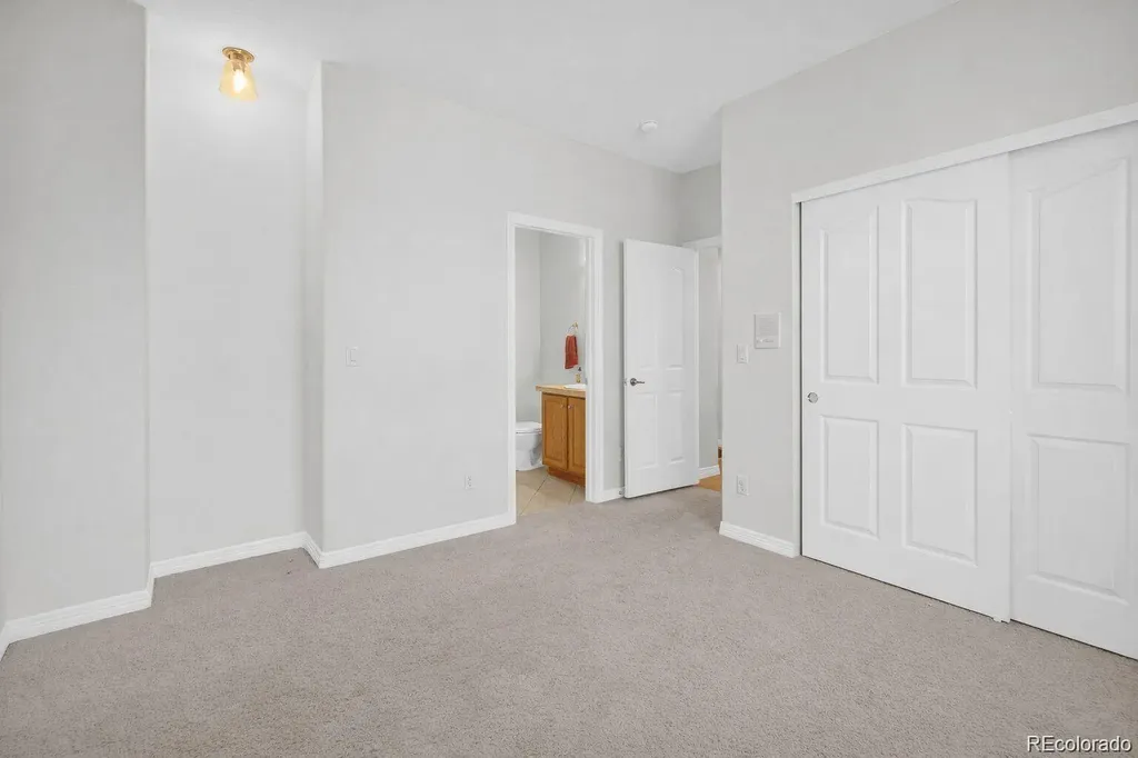 2675 Shadecrest Place Highlands Ranch CO 80126