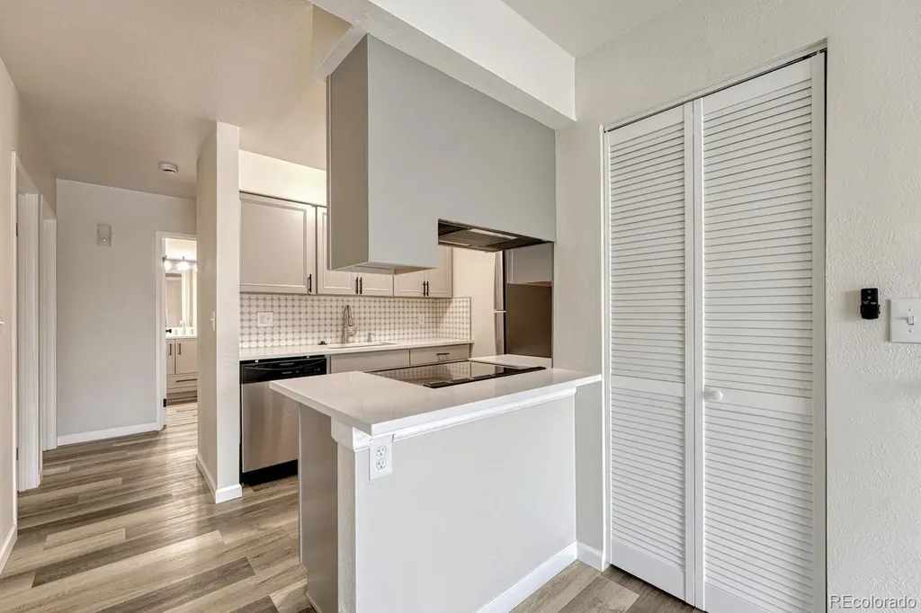 5995 W Hampden Avenue Denver CO 80227