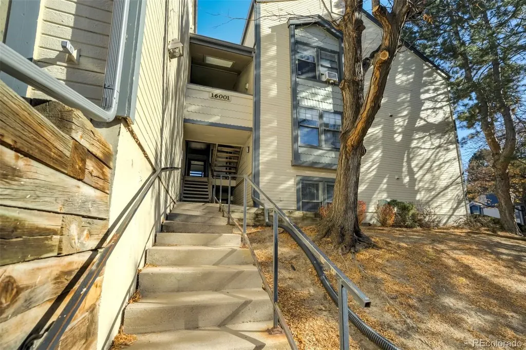 16001 E Alaska Place Aurora CO 80017