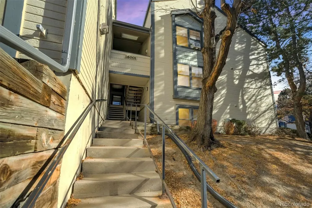 16001 E Alaska Place Aurora CO 80017