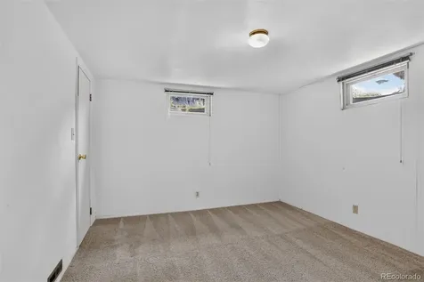 1833 S Carr Street Lakewood CO 80232