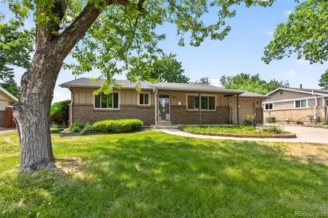 1833 S Carr Street Lakewood CO 80232