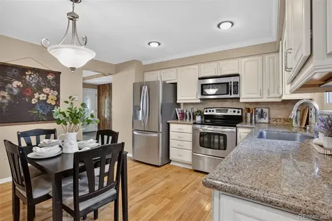 1833 S Carr Street Lakewood CO 80232
