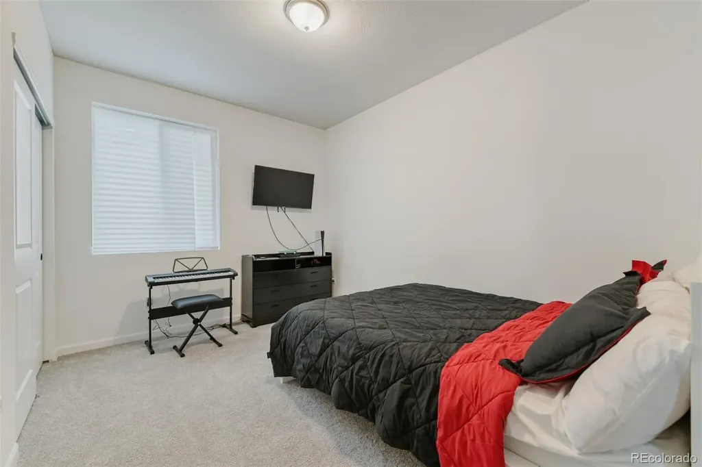 2922 Nectar Street Strasburg CO 80136