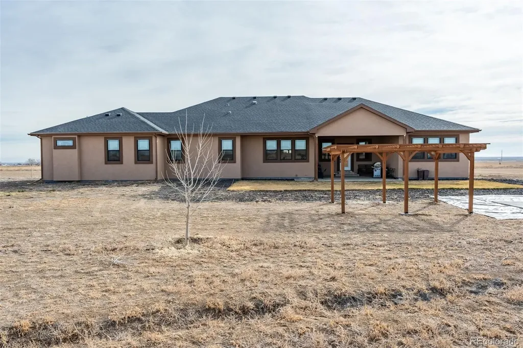 2191 County Road 59 Keenesburg CO 80643