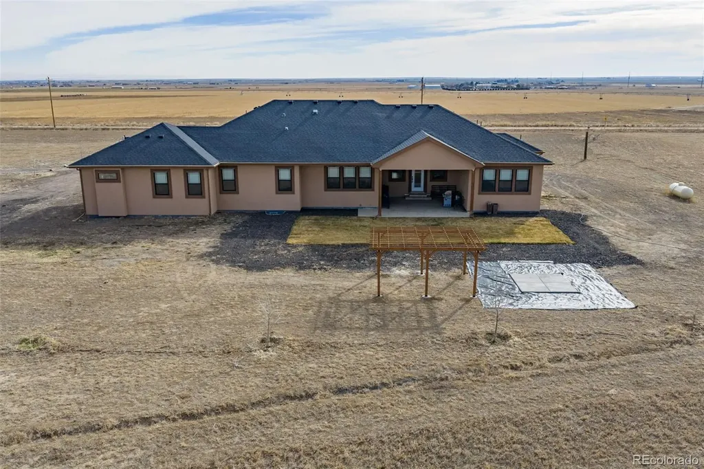 2191 County Road 59 Keenesburg CO 80643