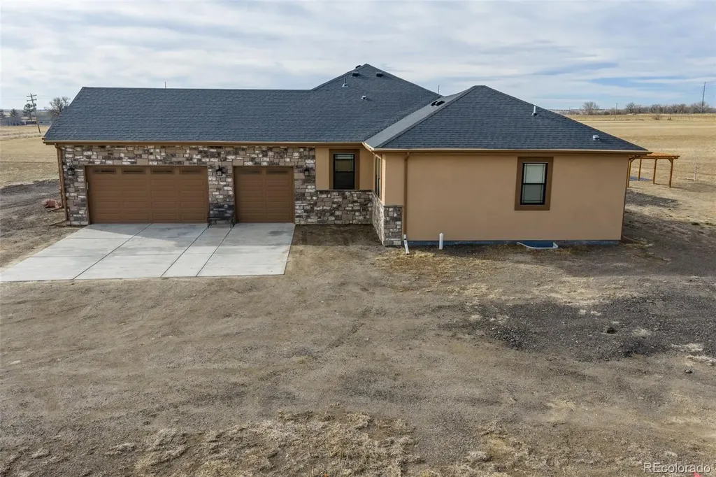2191 County Road 59 Keenesburg CO 80643