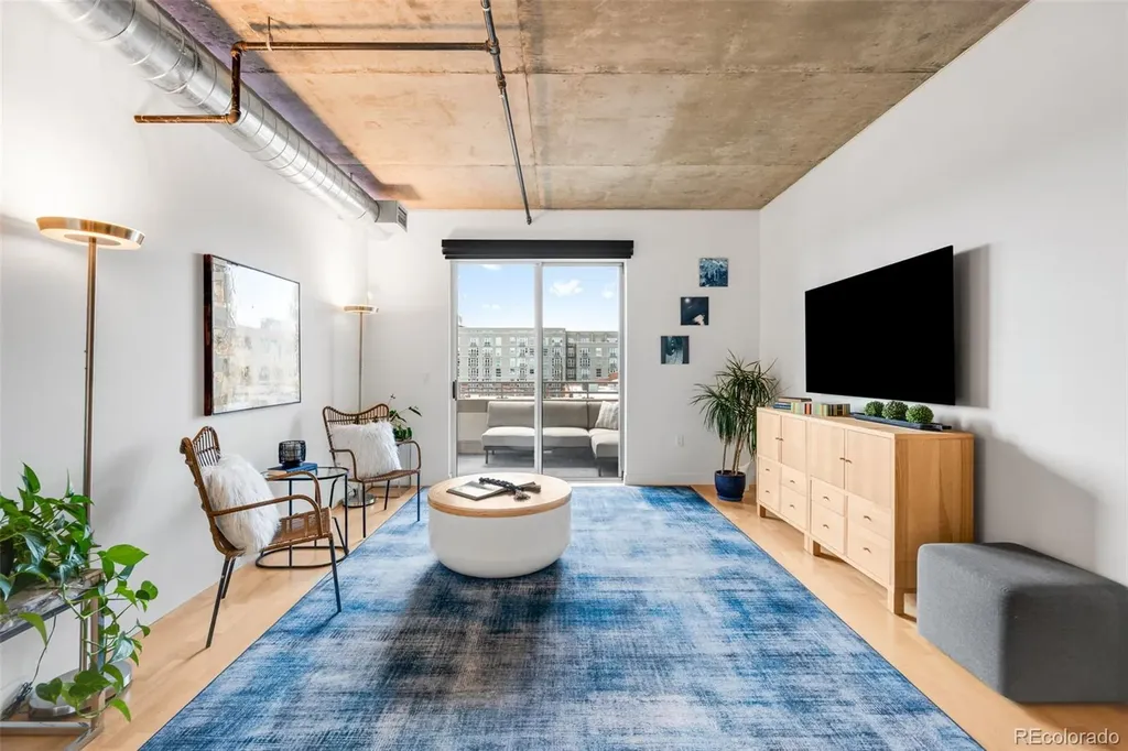 2229 Blake Street Denver CO 80205