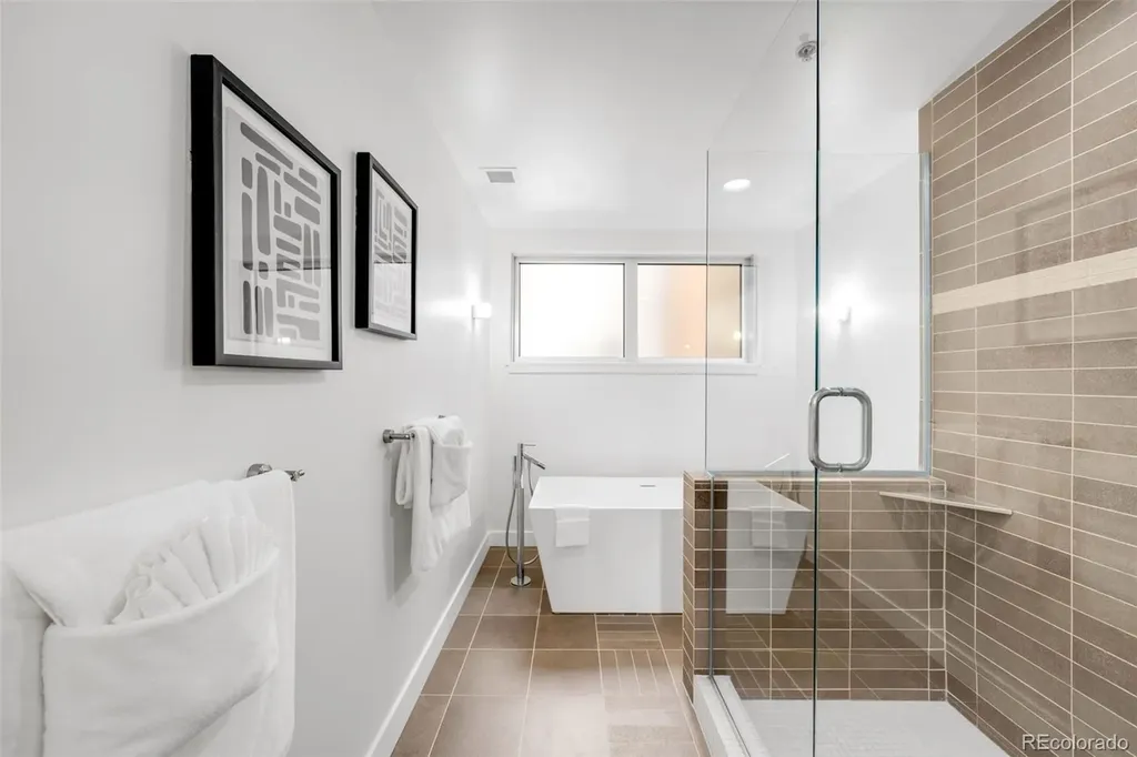 2229 Blake Street Denver CO 80205