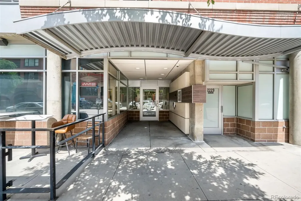 2229 Blake Street Denver CO 80205