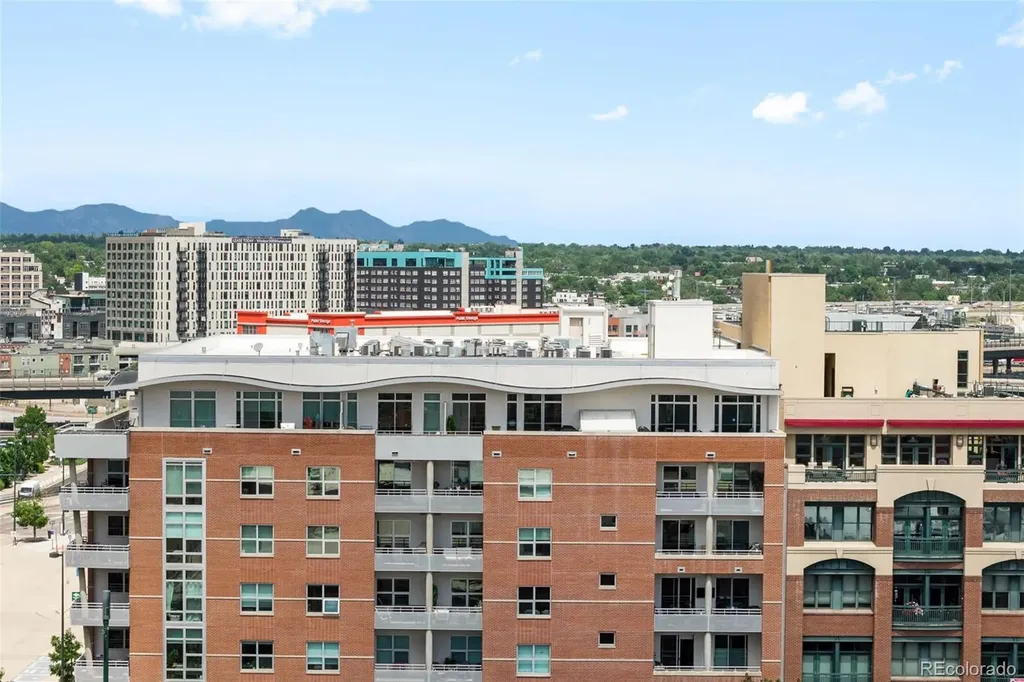 2229 Blake Street Denver CO 80205