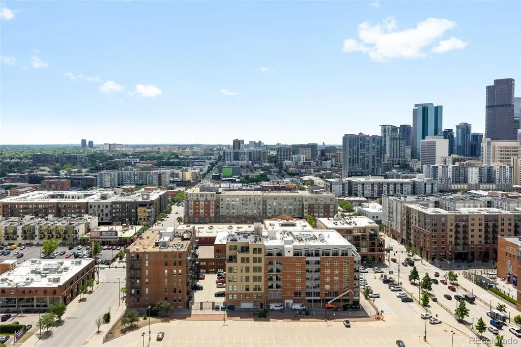 2229 Blake Street Denver CO 80205
