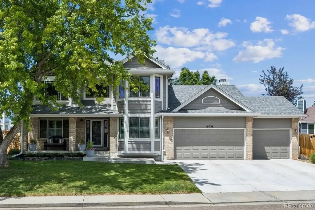 10738 W Roxbury Avenue Littleton CO 80127