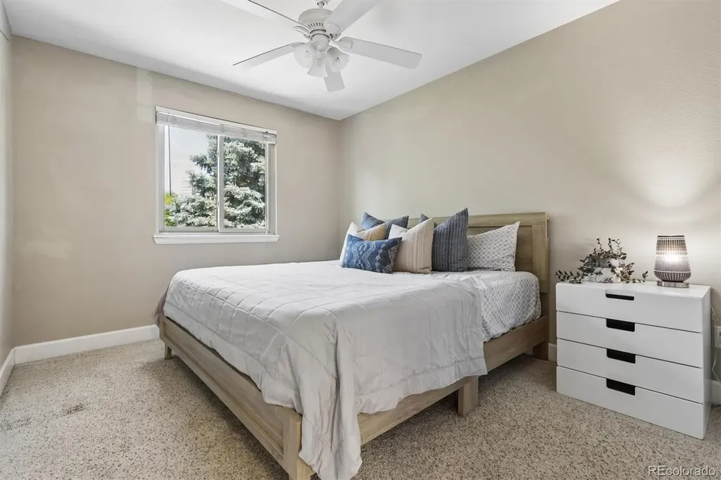 10738 W Roxbury Avenue Littleton CO 80127
