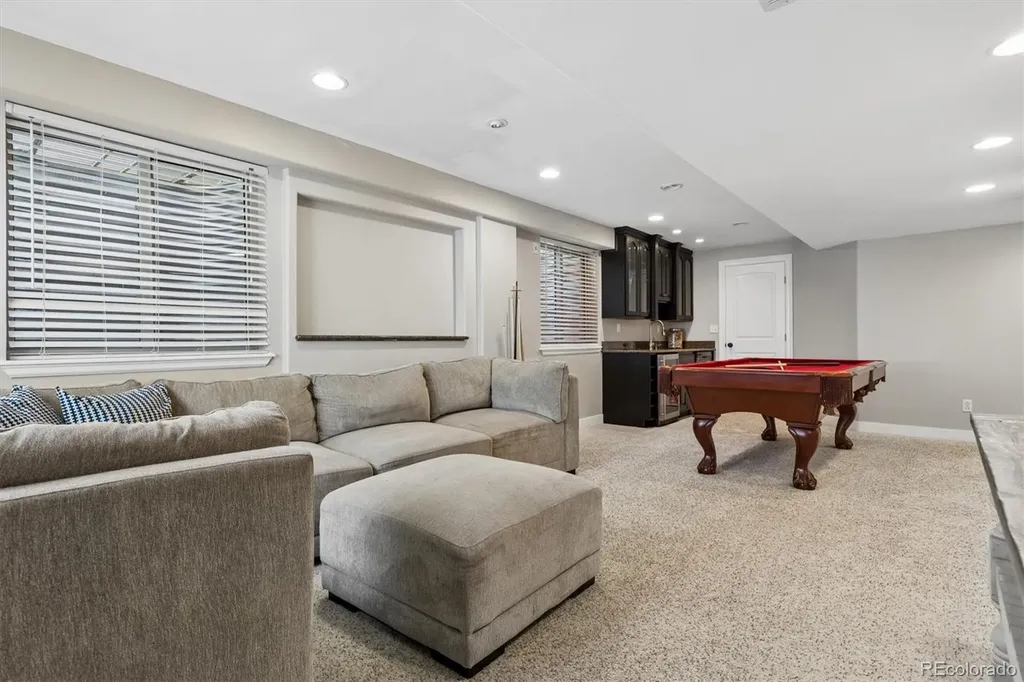 10738 W Roxbury Avenue Littleton CO 80127