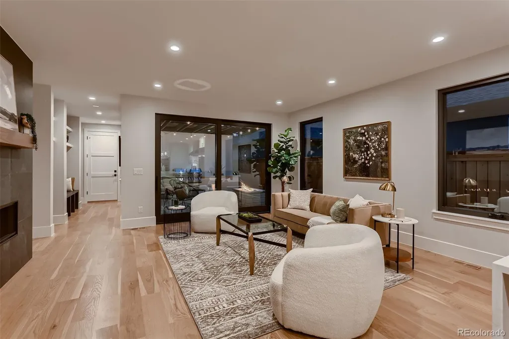 340 Jackson Street Denver CO 80206