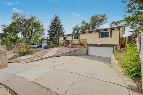 4323 Eastcrest Circle Colorado Springs CO 80916
