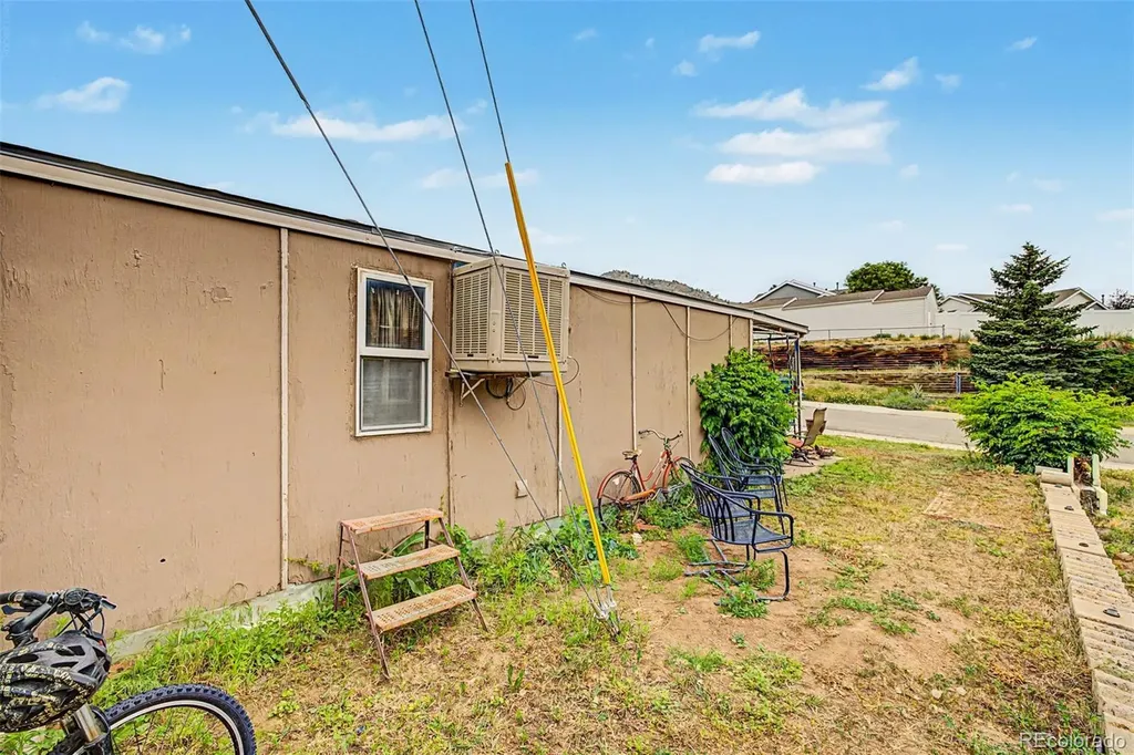 215 Cheyenne Street Golden CO 80403