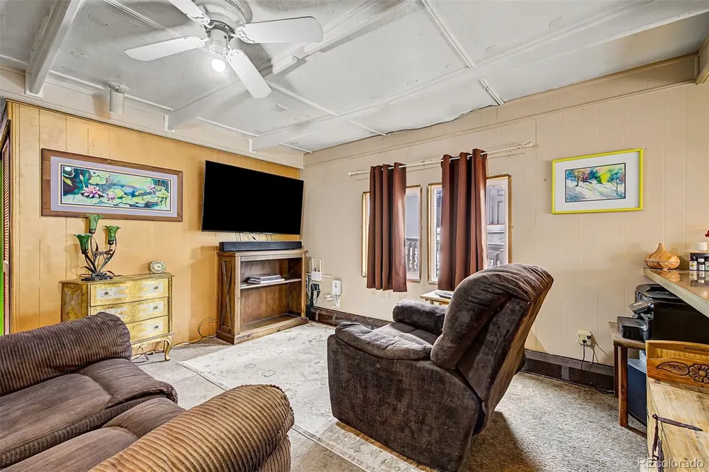 215 Cheyenne Street Golden CO 80403