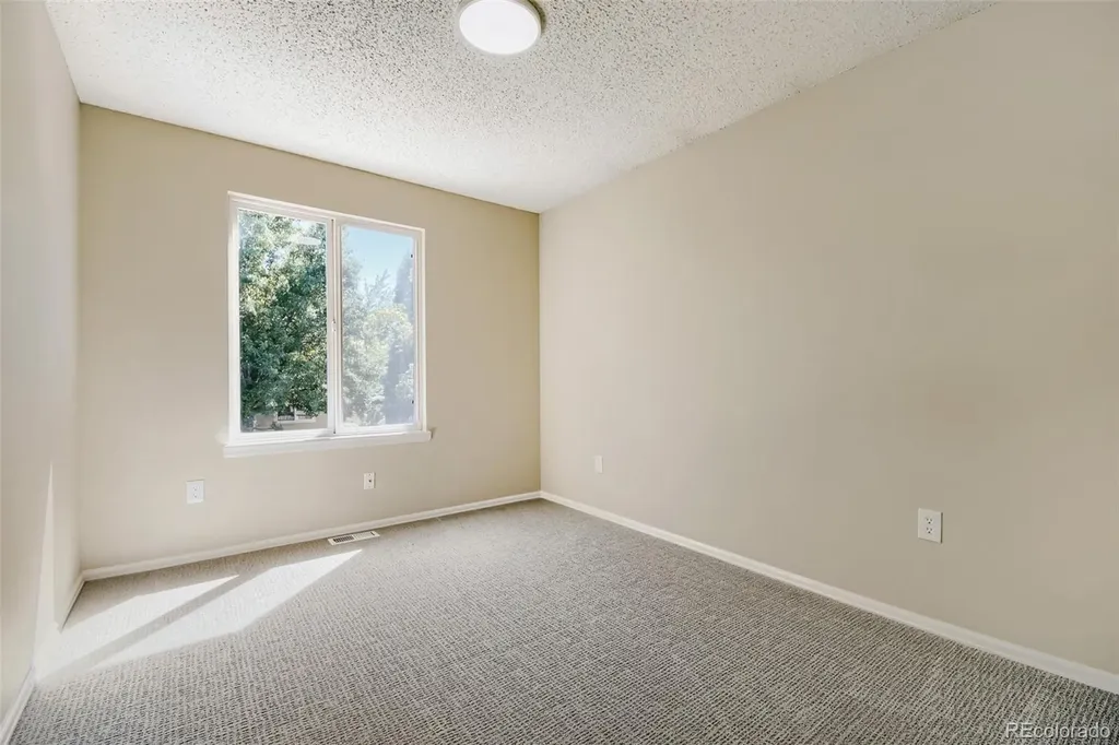 2170 S Uravan Street Aurora CO 80013