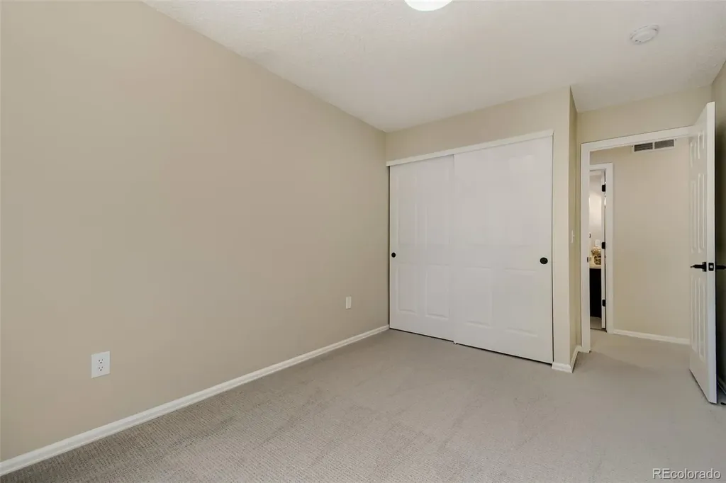 2170 S Uravan Street Aurora CO 80013
