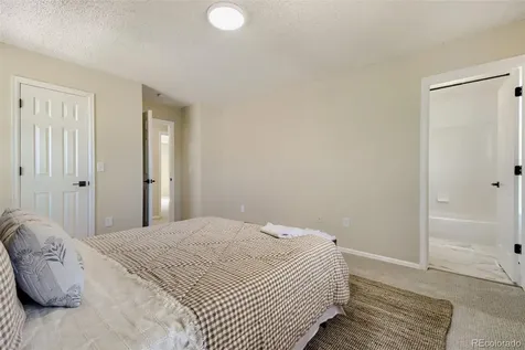 2170 S Uravan Street Aurora CO 80013