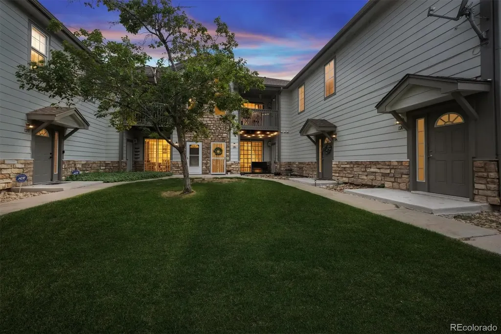 3261 E 103rd Place Denver CO 80229