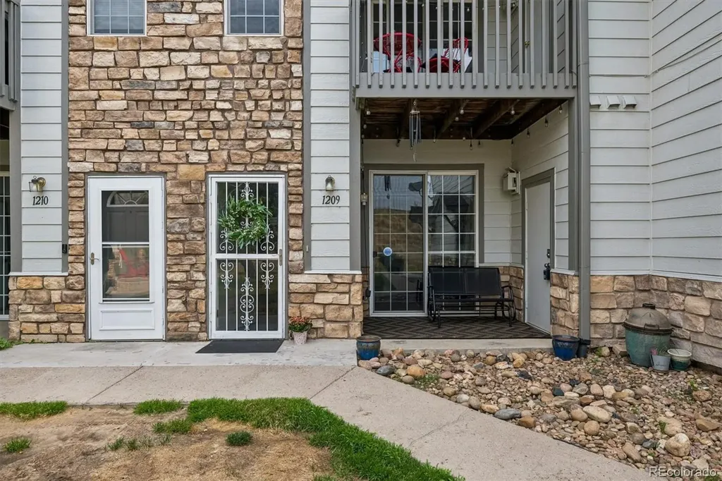 3261 E 103rd Place Denver CO 80229