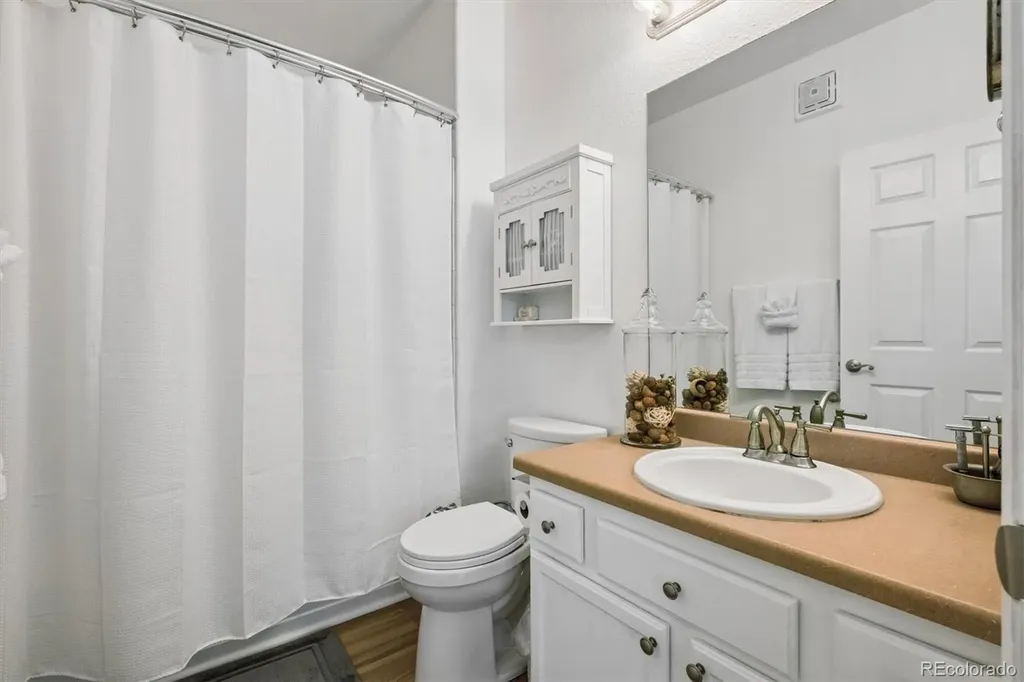 3261 E 103rd Place Denver CO 80229