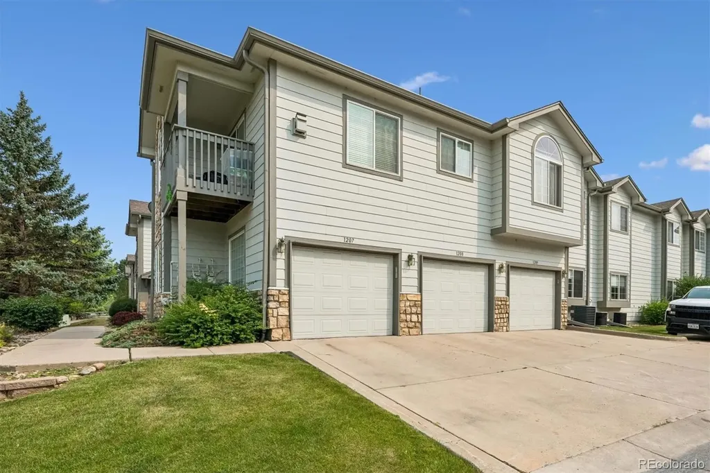 3261 E 103rd Place Denver CO 80229