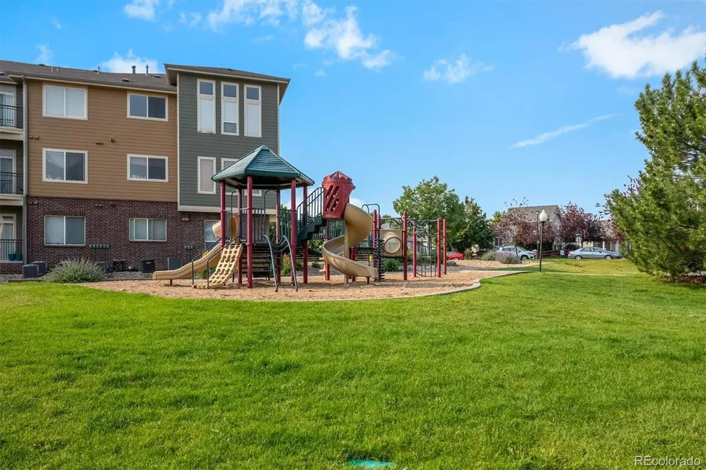 3261 E 103rd Place Denver CO 80229
