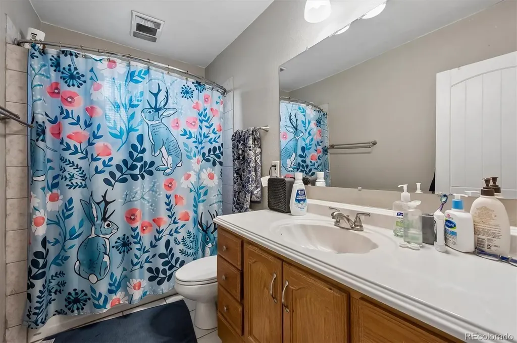 2637 N Garfield Street Denver CO 80205