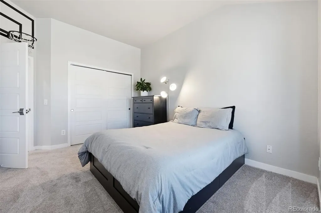 2815 Helmsdale Drive Colorado Springs CO 80920