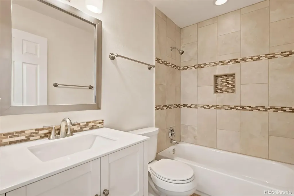 9600 Pendleton Drive Highlands Ranch CO 80126