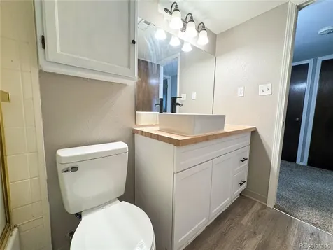 8870 W Jewell Avenue Lakewood CO 80232