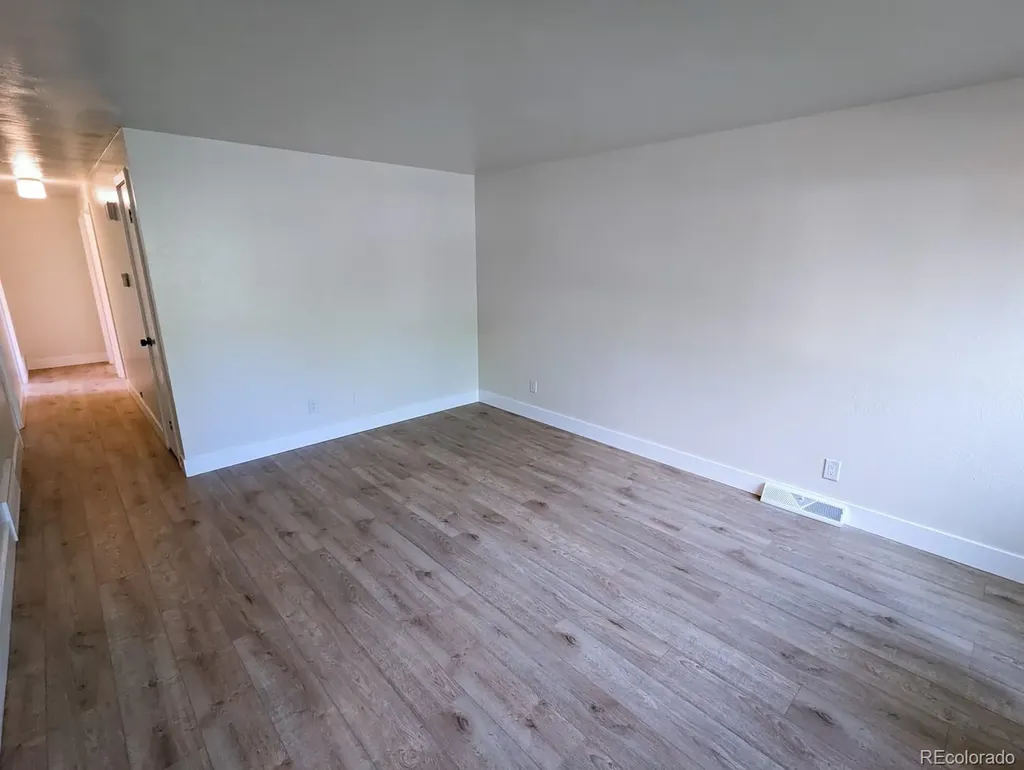 616 Goss Drive Longmont CO 80504