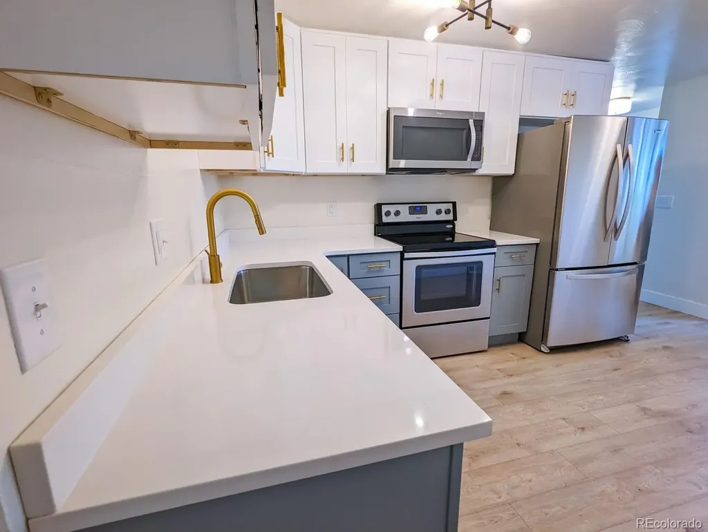 616 Goss Drive Longmont CO 80504