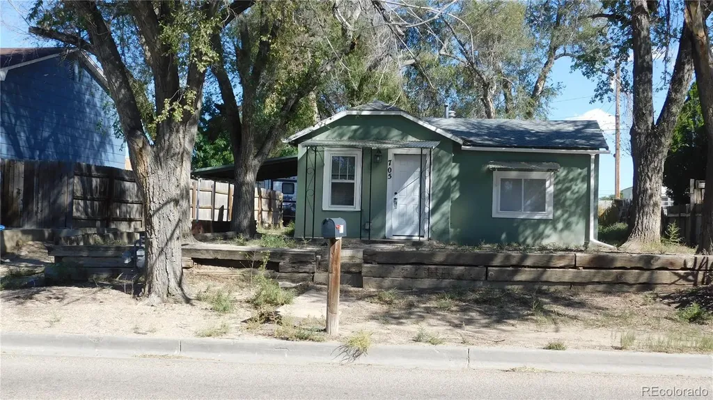 705 Adams Avenue La Junta CO 81050