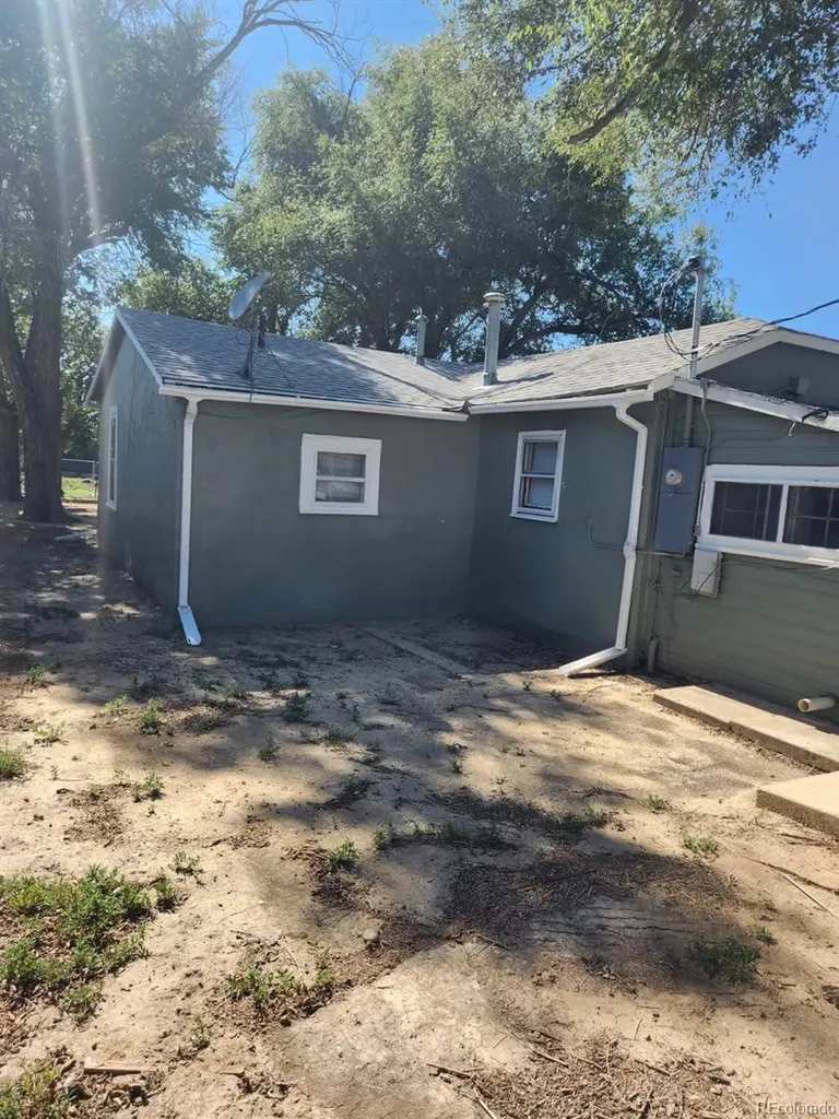 705 Adams Avenue La Junta CO 81050