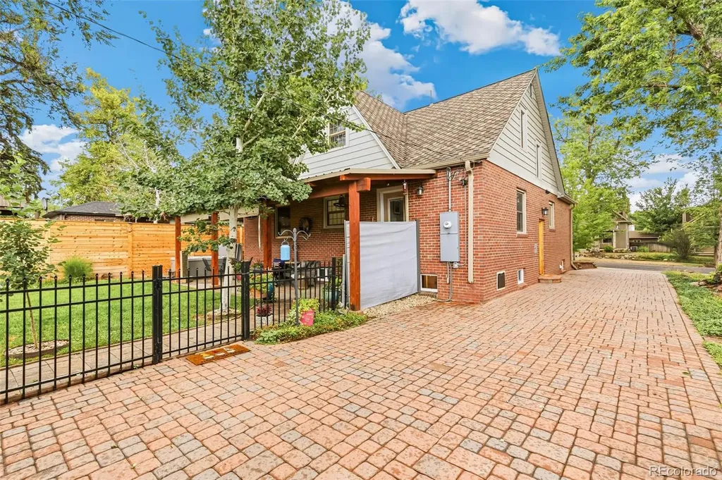 2889 Raleigh Street Denver CO 80212