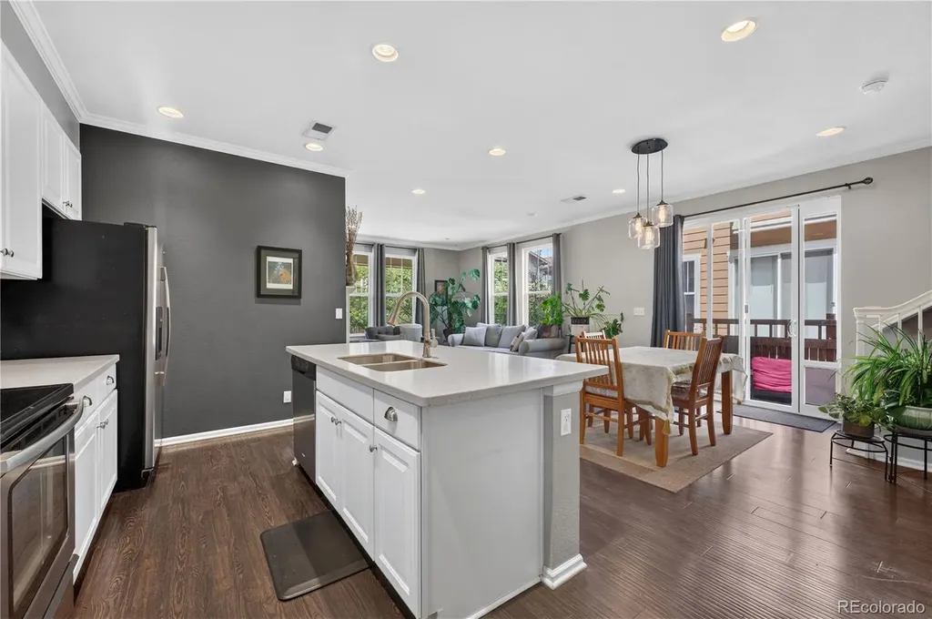 3444 Valentia Street Denver CO 80238