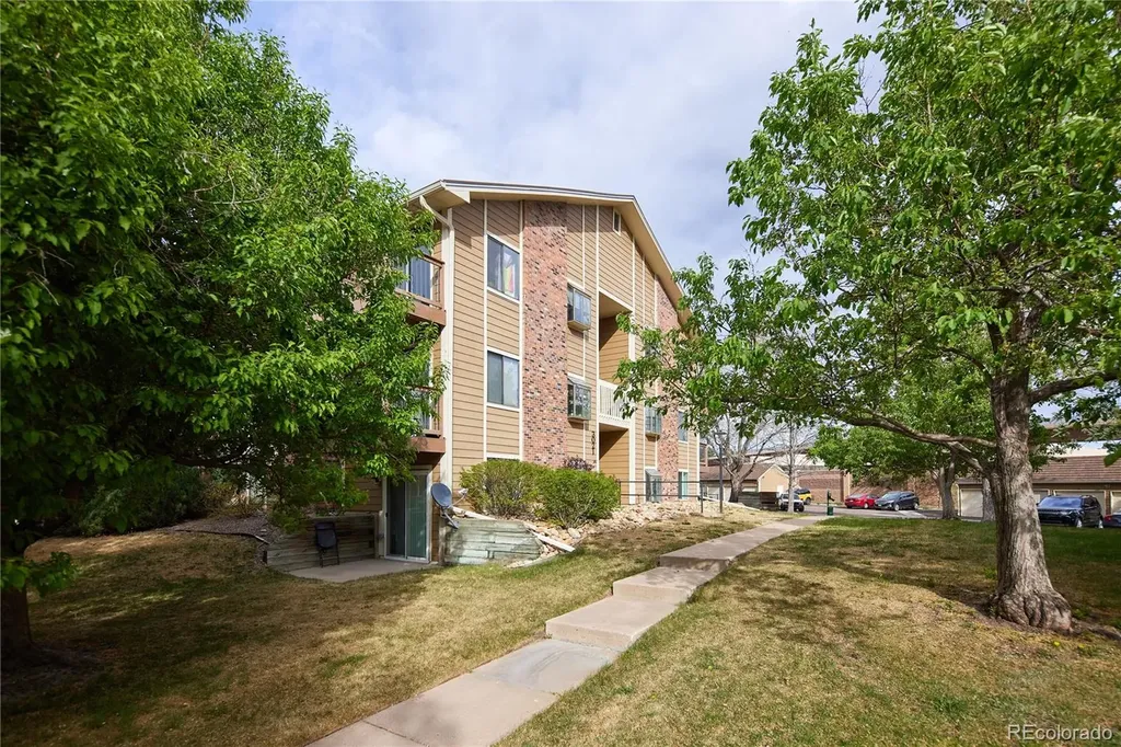 3021 S Ursula Circle Aurora CO 80014
